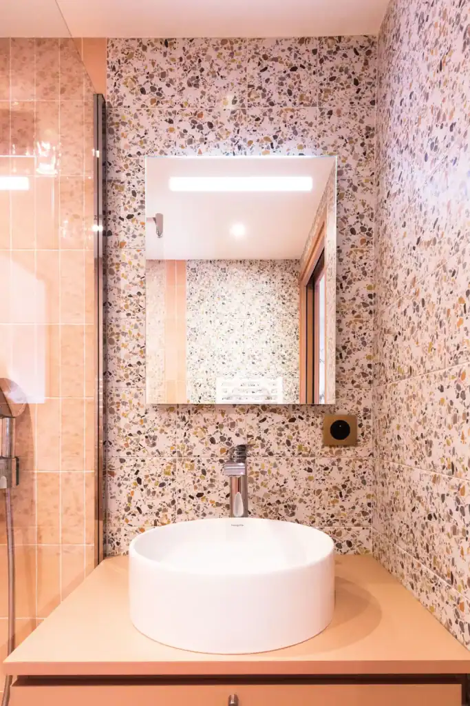 Salle d'eau de la chambre Cerisier au Clos Sainte Geneviève